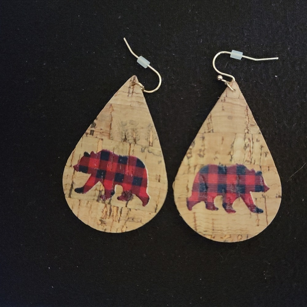 Mama Bear Teardrop Drop Earrings Red and Black Buffalo Check on cork New - Picture 1 of 2